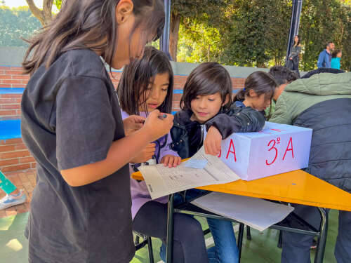 Foto Colegio Juan Ramón Jiménez #3