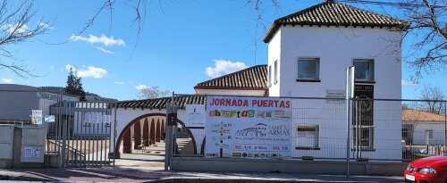 Foto Colegio Fábrica De Armas #1