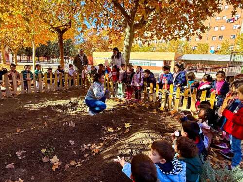 Foto Colegio Antonio Machado #2
