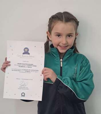 Foto Colegio Chiner Villarroya #1