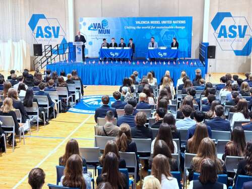 Foto Colegio American School of Valencia #2