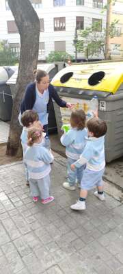 Foto Escuela Infantil Xicotets #2