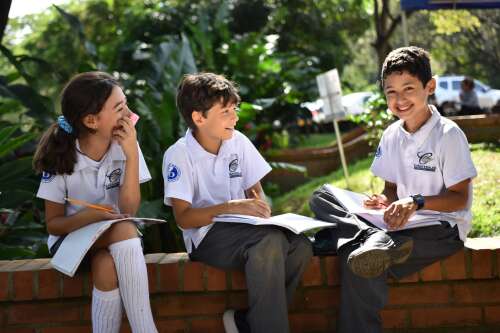 Foto Colegio Cañaverales International School #2