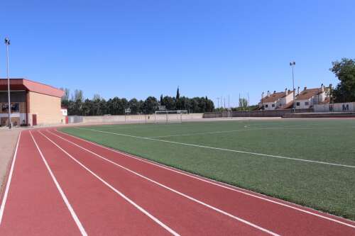 Foto Colegio Montearagón · Sansueña #2