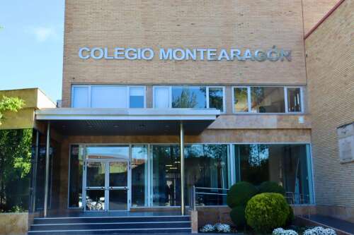 Foto Colegio Montearagón · Sansueña #2