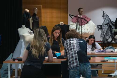 Foto Instituto Centro Superior de Diseño de Zaragoza I HAC_R CREATIVO #1