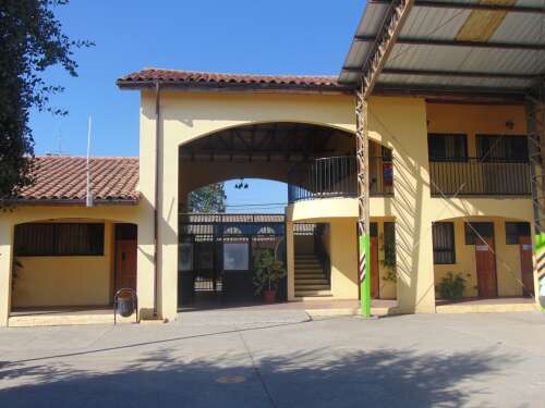 Foto Colegio Municipal Huallilen #0