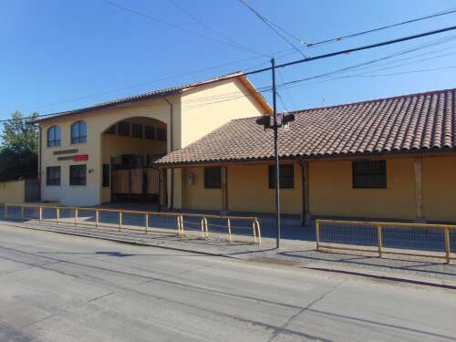 Foto Colegio Municipal Huallilen #1