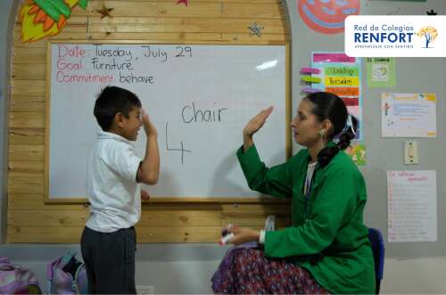 Foto Colegio Personalizado Renfort #2