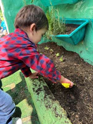 Foto Jardín Infantil Jardín Infantil Librito Encantado #2