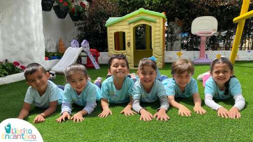 Foto Jardín Infantil Jardín Infantil Librito Encantado #2