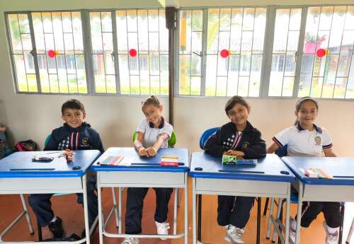 Foto Colegio Colegio de educación Técnica y Académica Célestin Freinet Sede Bilingüe #2