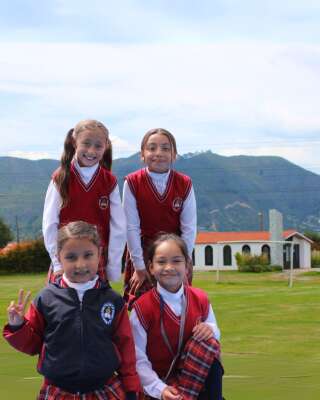 Foto Colegio Colegio de educación Técnica y Académica Célestin Freinet Sede Bilingüe #2