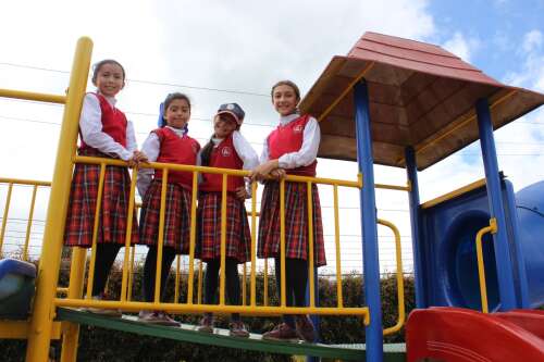 Foto Colegio Colegio de educación Técnica y Académica Célestin Freinet Sede Bilingüe #2