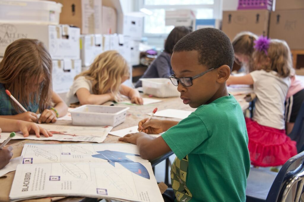 Colegios Montessori en Barcelona: guía completa 2026