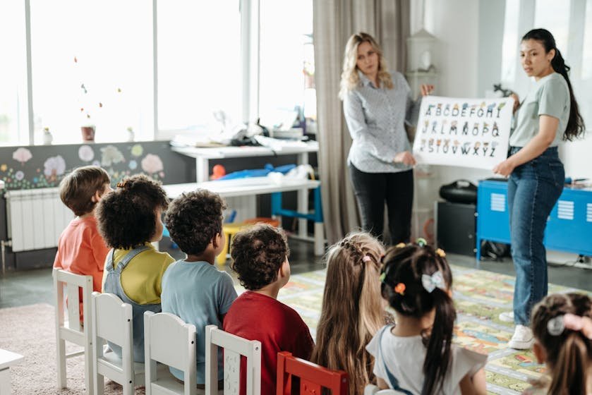 Educación inicial en Chile: guía para elegir jardín infantil o kínder