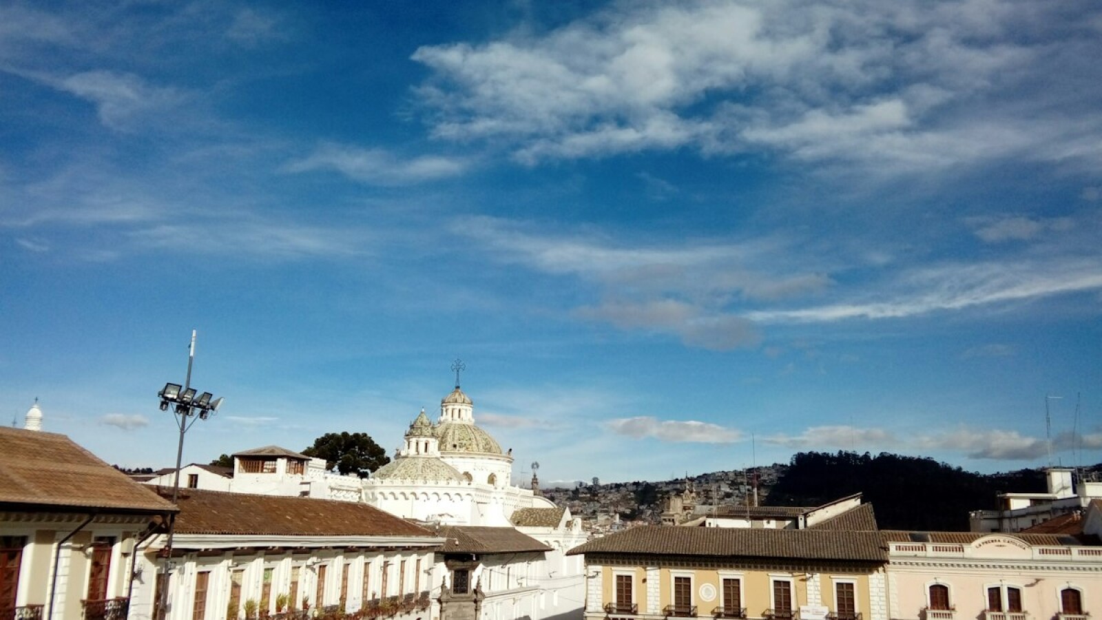 Cuánto cuesta un colegio internacional en Pichincha