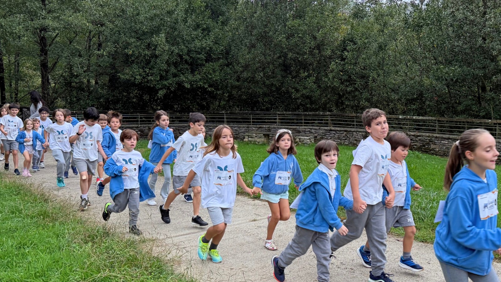 Más de 250 escolares de Deutsche Schule San Sebastián corren contra la leucemia